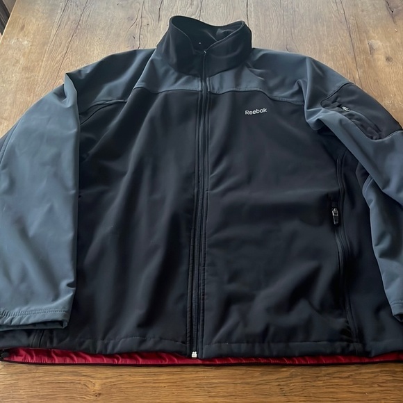 Men’s Reebok  Jacket Black with Grey Accents Size XL Zipper Up - Picture 1 of 7